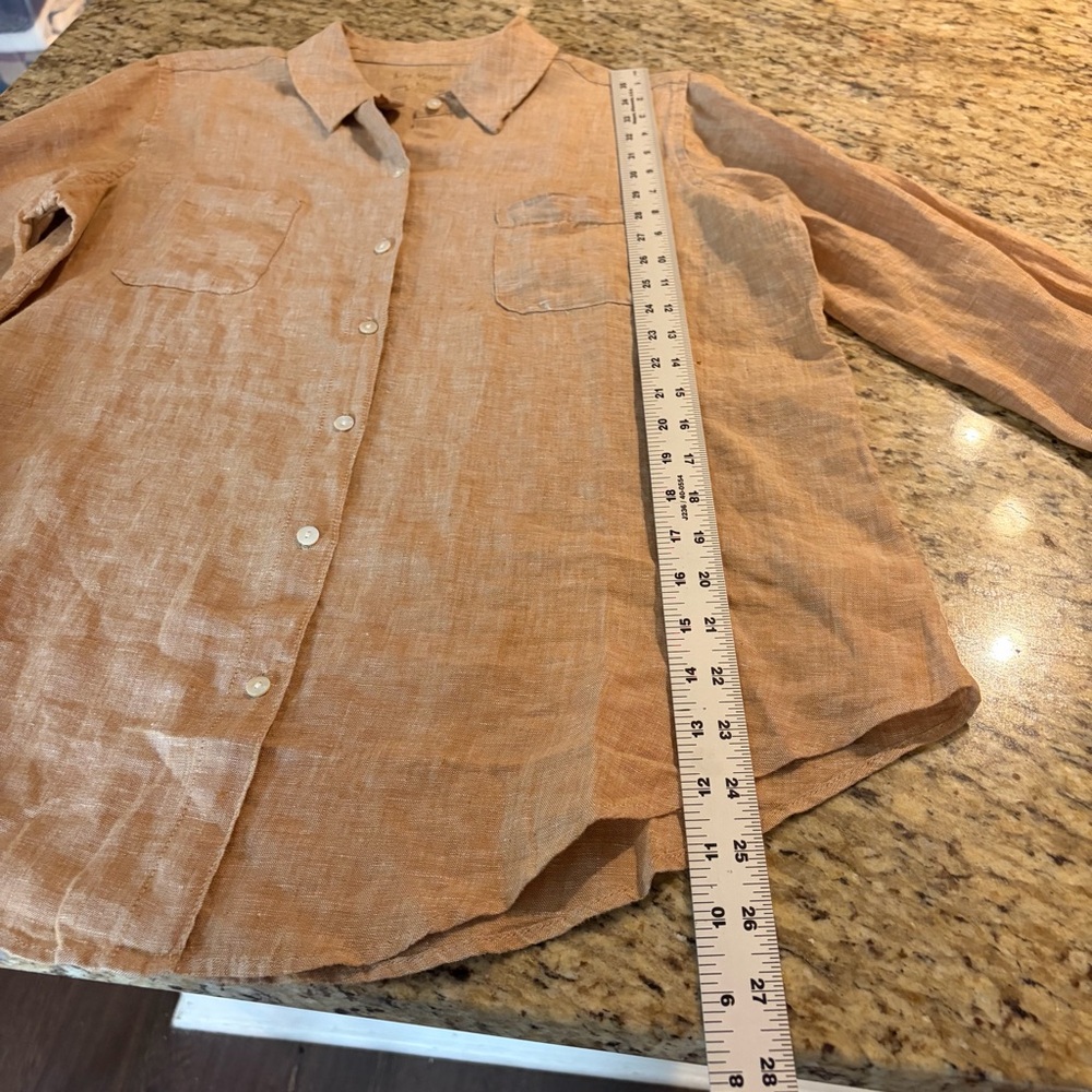 Lilly Pulitzer M Classic preppy Tan Linen button down shirt summer vacation - Picture 9 of 9